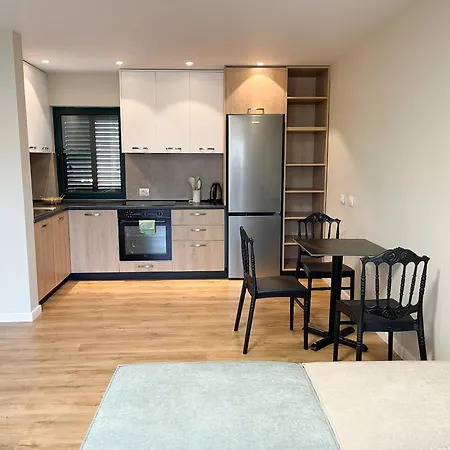 Wanderlust Bazaar * ティラナ