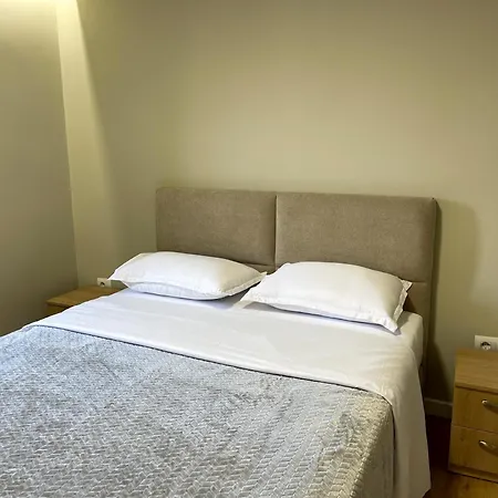 Wanderlust Bazaar Tirana